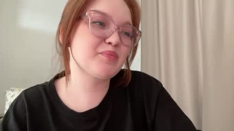 Snapshot of eva_kittenn chatting on 06.30.26 eva_kittenn online show from 06.30.26