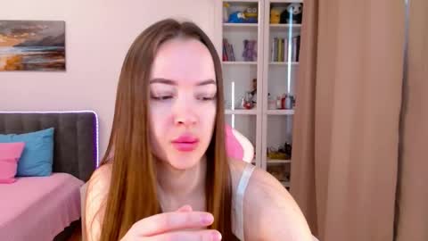 Eva LIss online show from 05.17.26