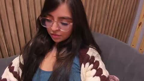 Snapshot of eva_macalliter chatting on 01.29.25 Angelinne online show from 01.29.25