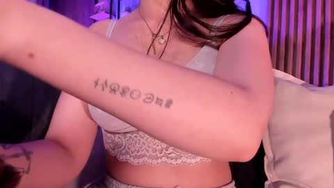 Angelinne online show from 05.10.26