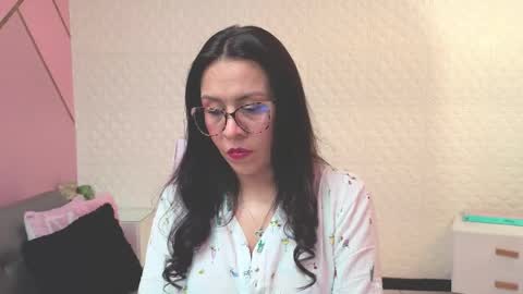 Eva  online show from 06.03.26