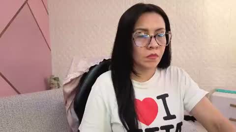 Eva  online show from 06.19.26