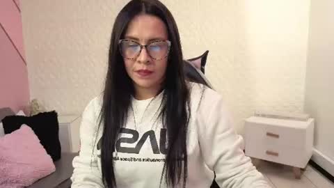 Eva  online show from 06.26.26