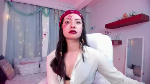 Snapshot of eva_monet chatting on 10.26.25 eva_monet online show from 10.26.25