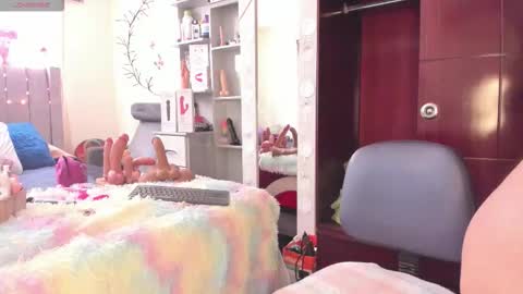 Eva Notty  online show from 12.22.25