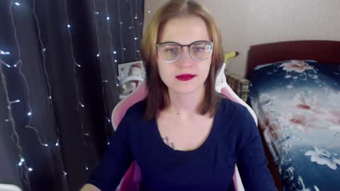 Snapshot of eva_orchid chatting on 01.08.25 Eva online show from 01.08.25