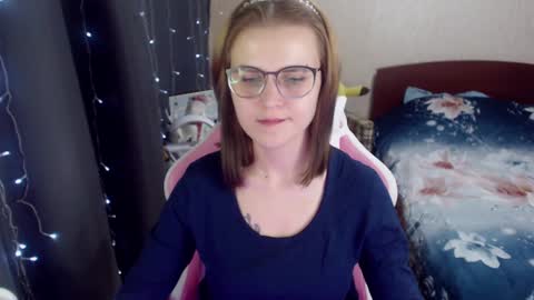 Snapshot of eva_orchid chatting on 01.09.25 Eva online show from 01.09.25