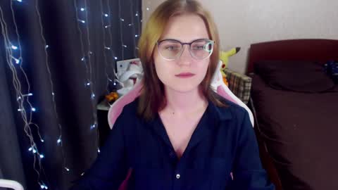 Snapshot of eva_orchid chatting on 01.17.25 Eva online show from 01.17.25