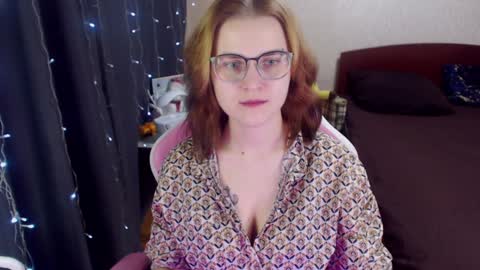 Snapshot of eva_orchid chatting on 01.28.25 Eva online show from 01.28.25