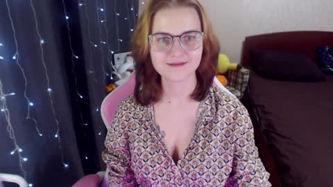 Snapshot of eva_orchid chatting on 01.28.25 Eva online show from 01.28.25