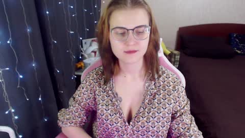 Snapshot of eva_orchid chatting on 01.29.25 Eva online show from 01.29.25