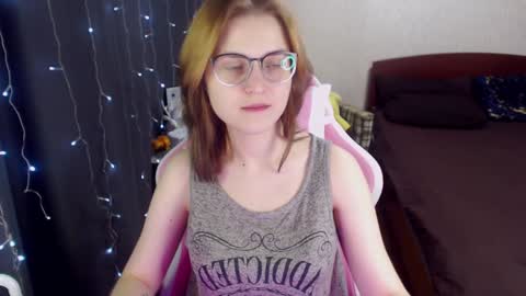 Snapshot of eva_orchid chatting on 02.01.25 Eva online show from 02.01.25