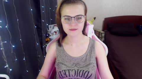 Snapshot of eva_orchid chatting on 02.02.25 Eva online show from 02.02.25