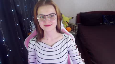 Snapshot of eva_orchid chatting on 02.08.25 Eva online show from 02.08.25