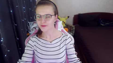 Snapshot of eva_orchid chatting on 02.09.25 Eva online show from 02.09.25