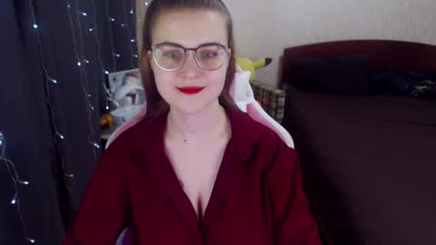 Snapshot of eva_orchid chatting on 02.13.25 Eva online show from 02.13.25