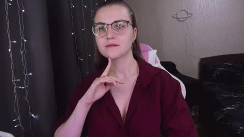 Snapshot of eva_orchid chatting on 02.23.25 Eva online show from 02.23.25