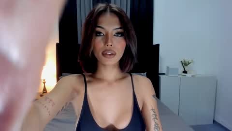 Snapshot of eva_penelope chatting on 12.03.24 EVA online show from 12.03.24