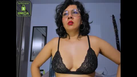 Eva online show from 10.11.25