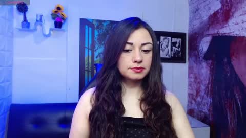 Snapshot of eva_rosell chatting on 09.29.25 Eva online show from 09.29.25