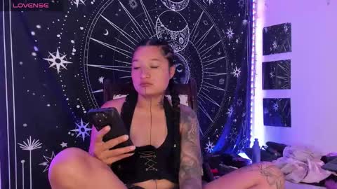 Eva  online show from 10.10.25