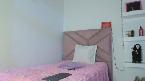 Eva Sin online show from 05.02.26