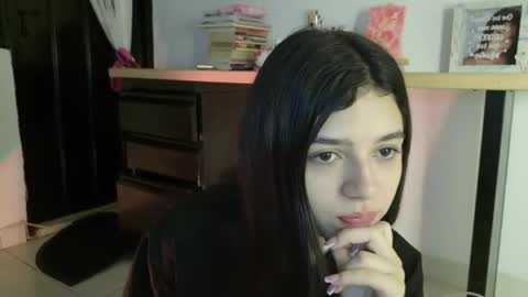 Snapshot of eva_sin18 chatting on 06.05.26 Eva Sin online show from 06.05.26