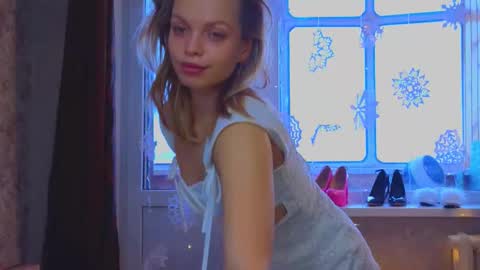 Hi there i am Eva and i wish create a nice community with you so join my Ticket Show for more pleasure online show from 12.23.25