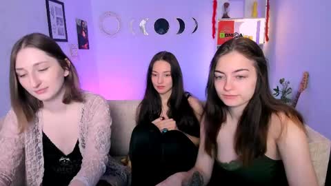 Eva online show from 04.29.26