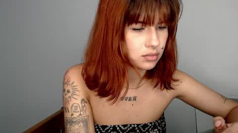 Snapshot of eva_viulet chatting on 03.27.26 MISS EVY online show from 03.27.26