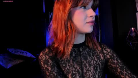 Snapshot of eva_viulet chatting on 05.01.26 MISS EVY online show from 05.01.26