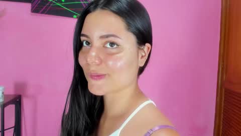 Snapshot of evaa_greey chatting on 01.23.25 Eva Grey online show from 01.23.25