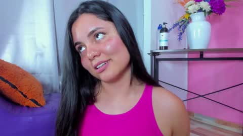 Snapshot of evaa_greey chatting on 02.12.25 Eva Grey online show from 02.12.25