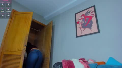 Snapshot of evaa_greey chatting on 11.16.25 Eva Grey online show from 11.16.25