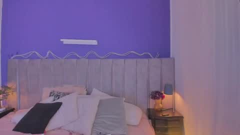 Snapshot of evaa_stevens chatting on 04.25.26 julieth online show from 04.25.26