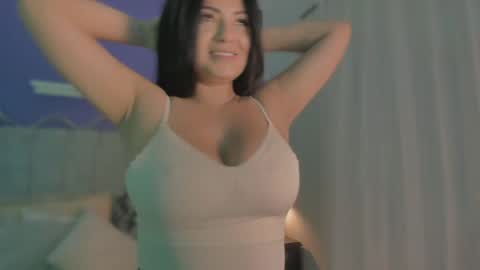 Snapshot of evaa_stevens chatting on 05.08.26 julieth online show from 05.08.26