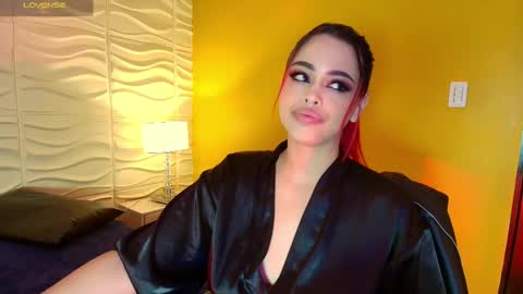 Snapshot of evaafoxxy_ chatting on 10.16.25 evaafoxxy_ online show from 10.16.25