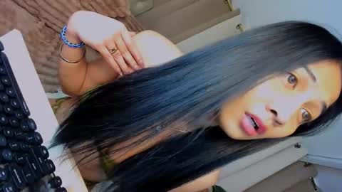 Snapshot of evaambrose chatting on 02.12.26 Eva Ambrose online show from 02.12.26