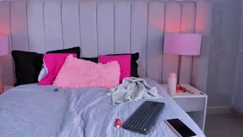  Eva online show from 02.03.26