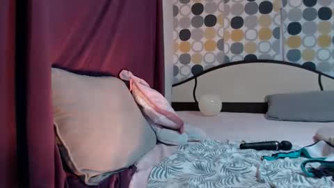 hornycrissyyourlove online show from 10.11.25