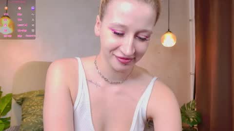 Snapshot of evafolly chatting on 02.20.26 Lolli online show from 02.20.26