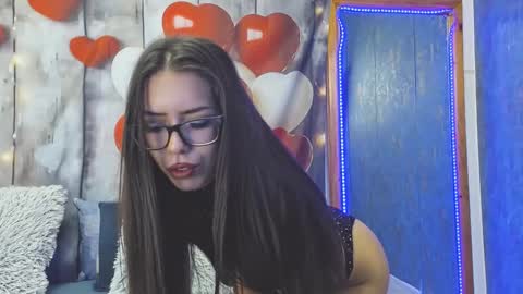 Snapshot of evagabe chatting on 09.16.25 EvaGabe online show from 09.16.25