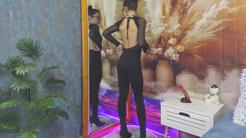 Snapshot of evagabe chatting on 01.16.26 EvaGabe online show from 01.16.26