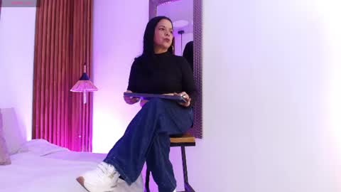 EVA GODDESS  online show from 07.01.26