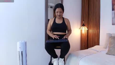 EVA GODDESS  online show from 07.02.26