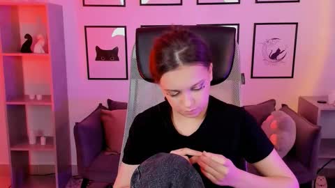 Eva online show from 03.28.26