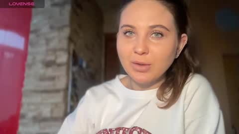 EvaHazard online show from 01.26.25