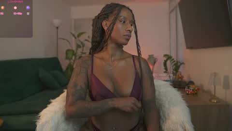 evajacksss_ online show from 05.20.26