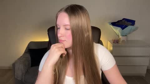 Eva online show from 03.27.26