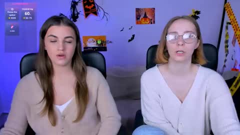 Snapshot of evalora_vei chatting on 10.24.25 evalora online show from 10.24.25